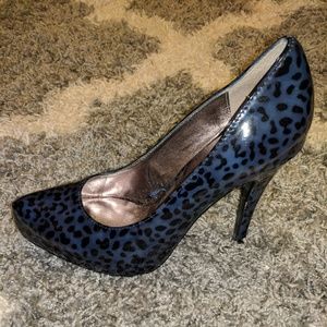 EUC Blue Cheetah Heels